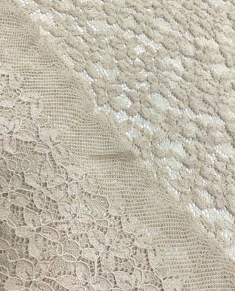 Гипюр-кружево цветок беж